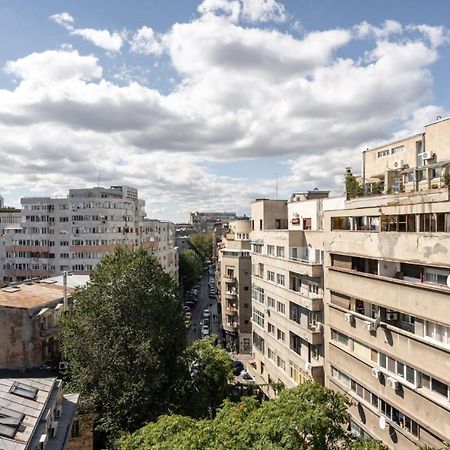 Spacious And Cozy Apartment In Central Bucareste Exterior foto