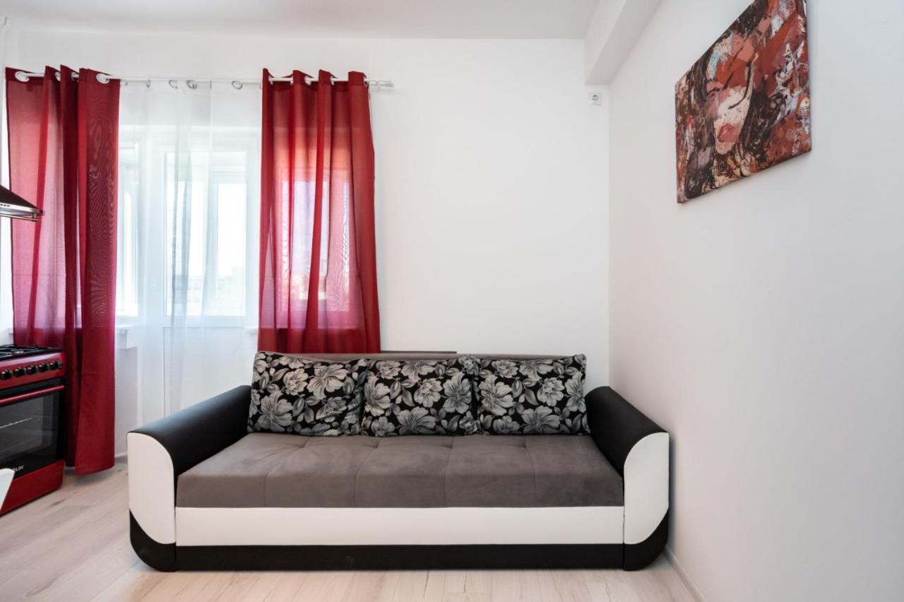 Spacious And Cozy Apartment In Central Bucareste Exterior foto